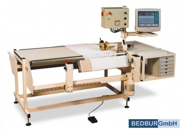 Zuschneide- und Wickelmaschine für Flachkartonwaren M30500 - BEDBUR GmbH